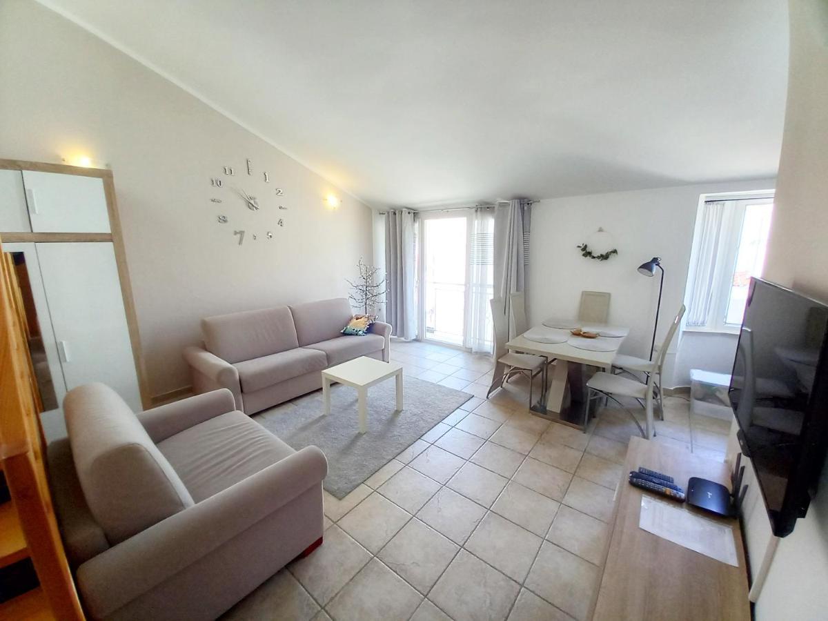 Apartment Karlo Medolino Esterno foto